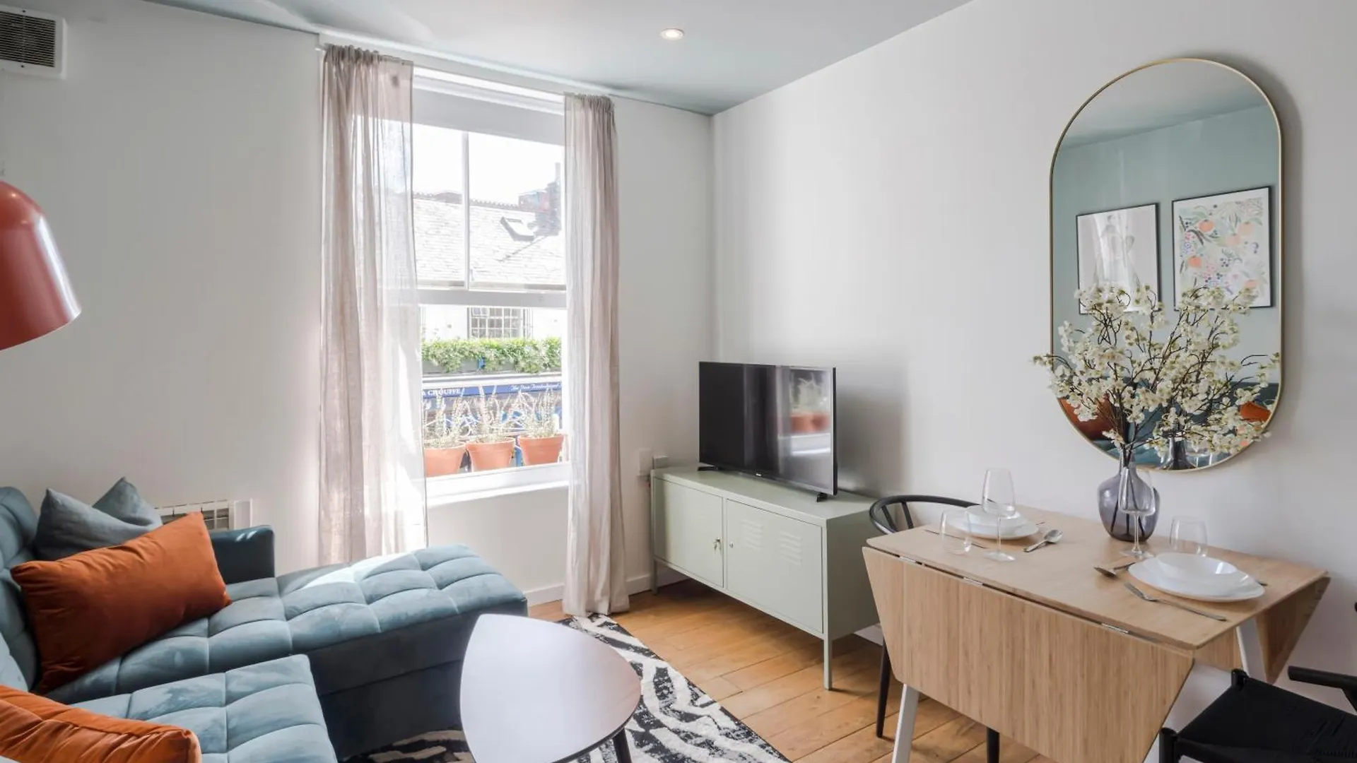 Bijou Flat On Broadway Market Londýn Apartmán